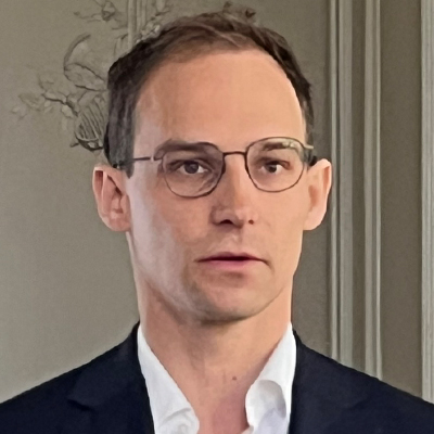Herr Dr.-Ing. Gernot Strasser